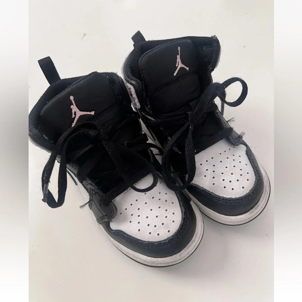 Nike Air Jordan 1 Mid Toddler Girls Sneaker Zen Master Pink Black 9c